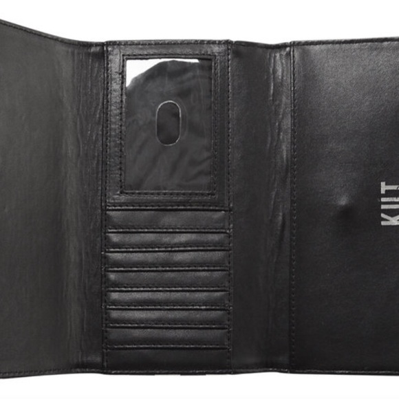 Kut From Kloth  Slim Wallet. Vegan. Black & White. Brand new! - Picture 3 of 7